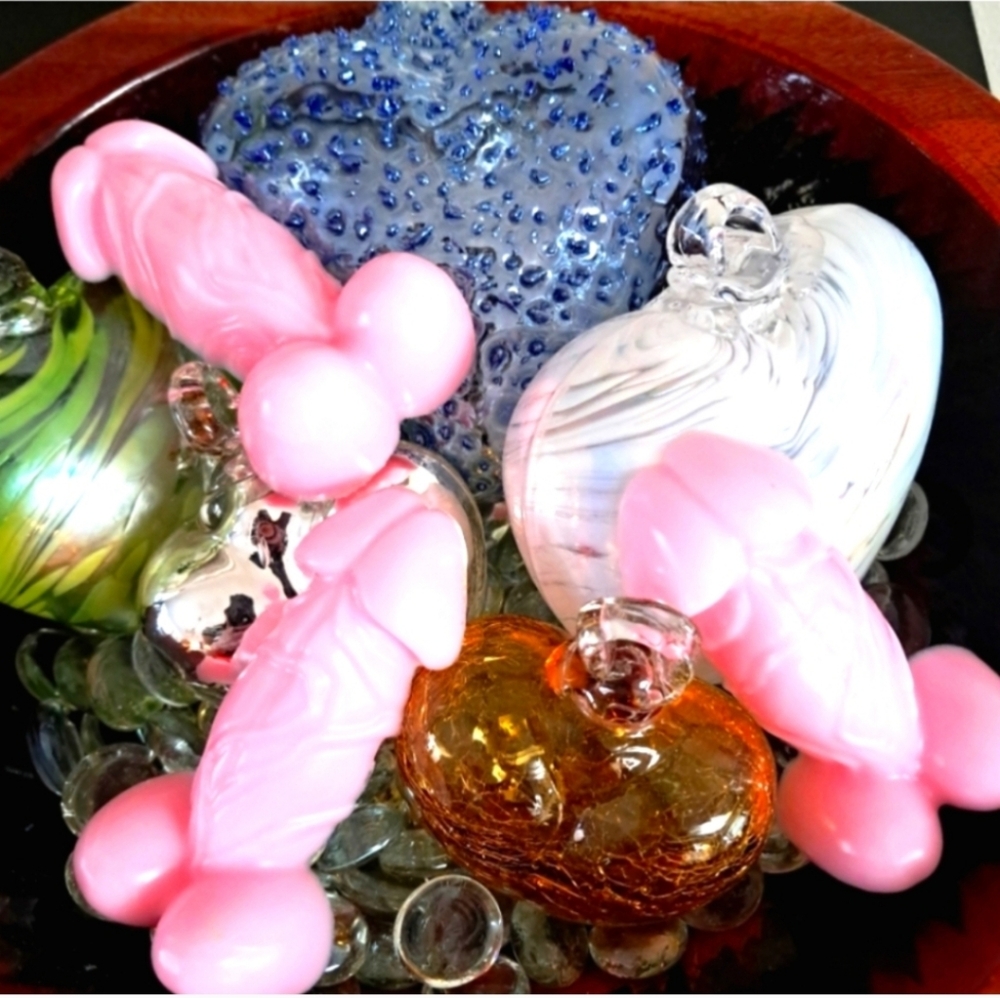 Hand Crafted Magic Wang Soap - Picture 4 of 7